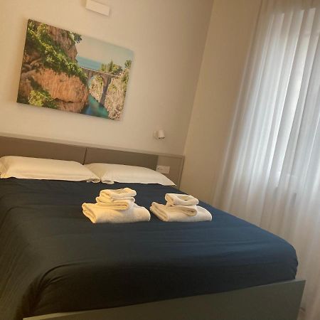 Divina Holiday - Rooms Майорі Екстер'єр фото